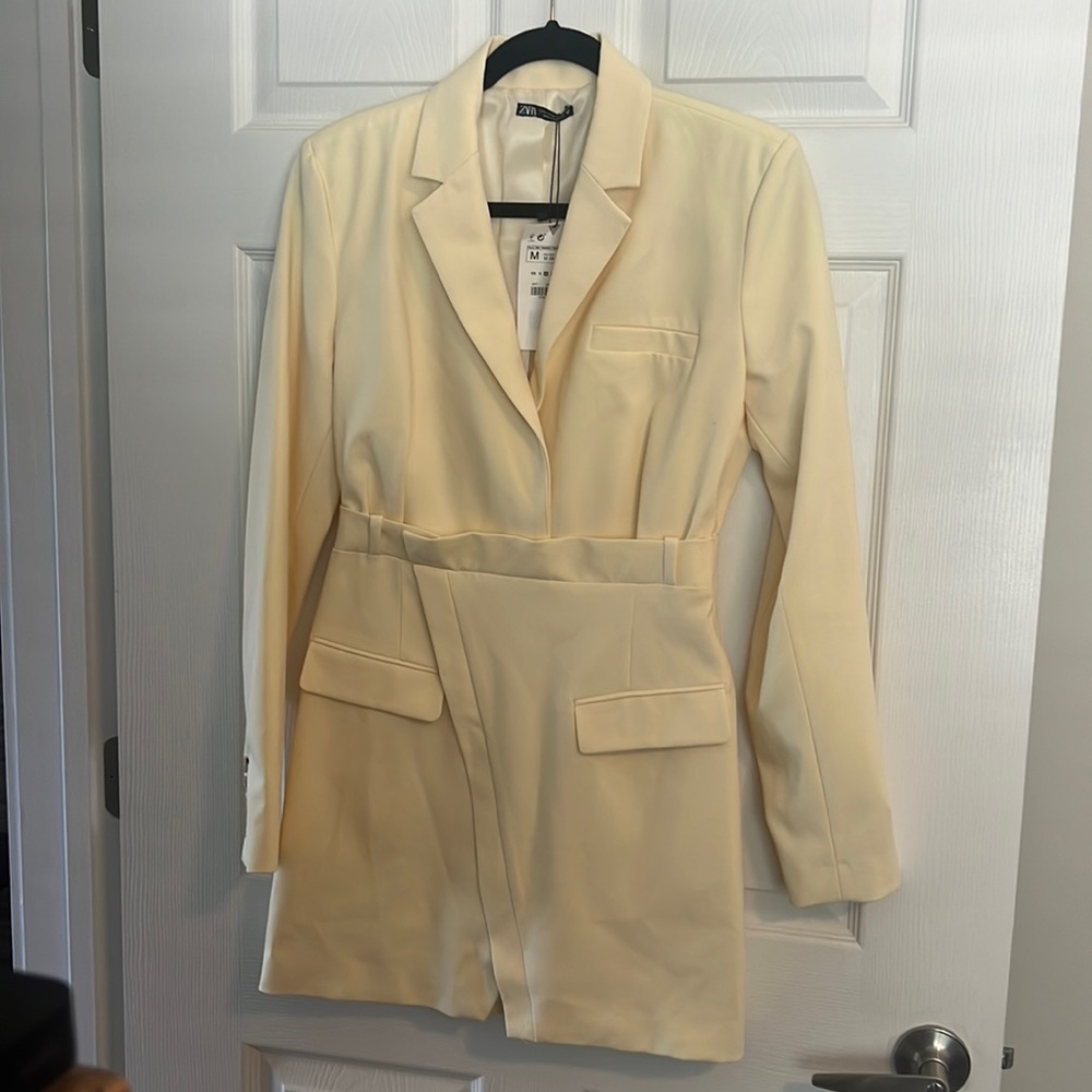 Zara Cream Long Sleeve Blazer Dress